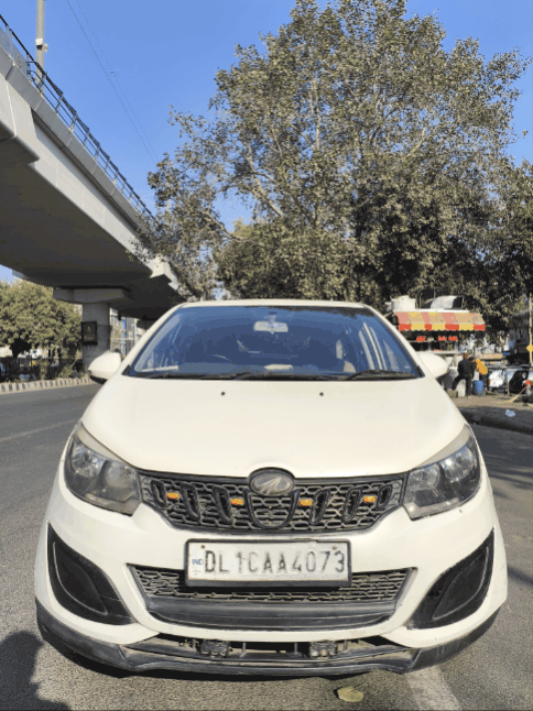 Buy MAHINDRA MARAZZO M2 2018 at Rs. 350,000